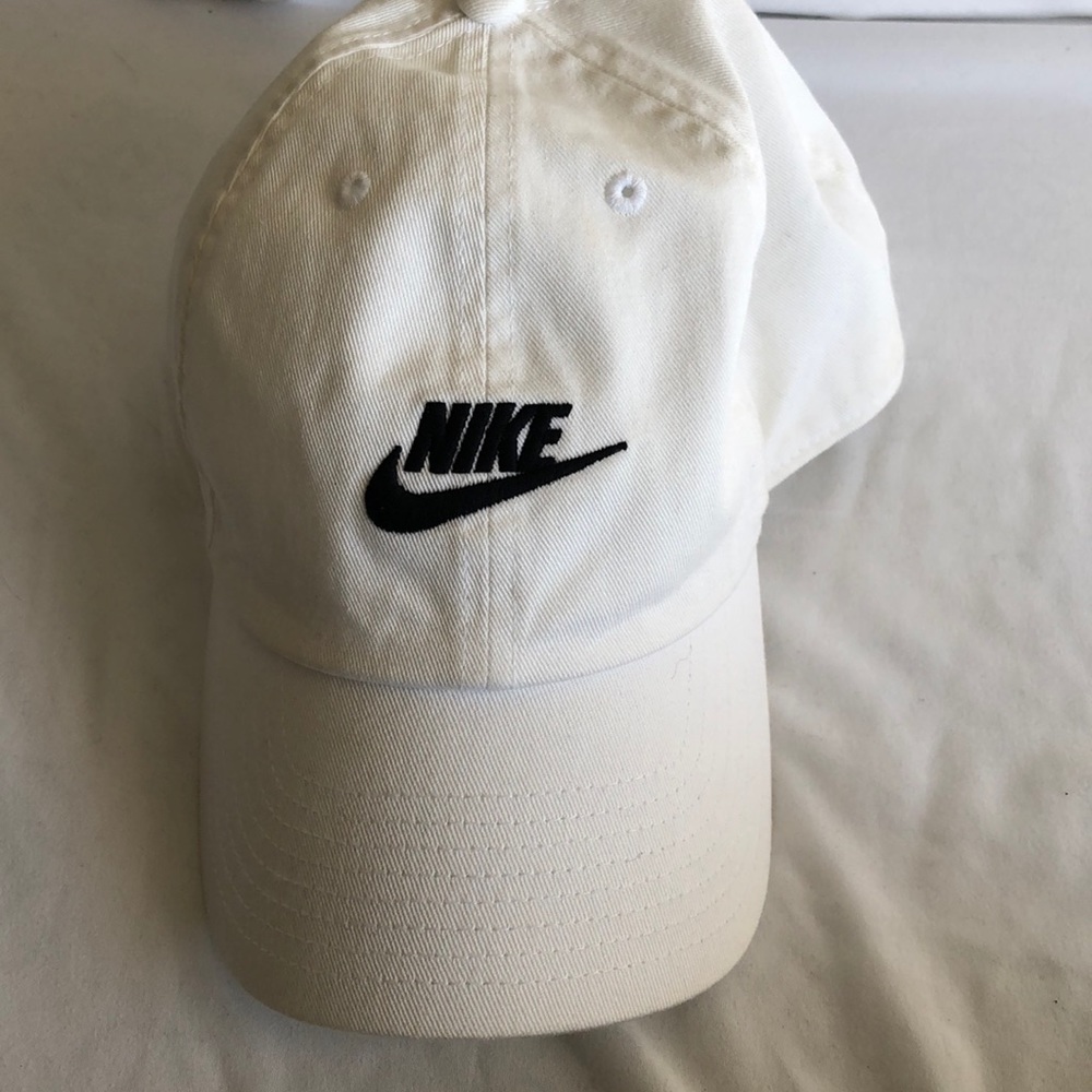 Nike hat